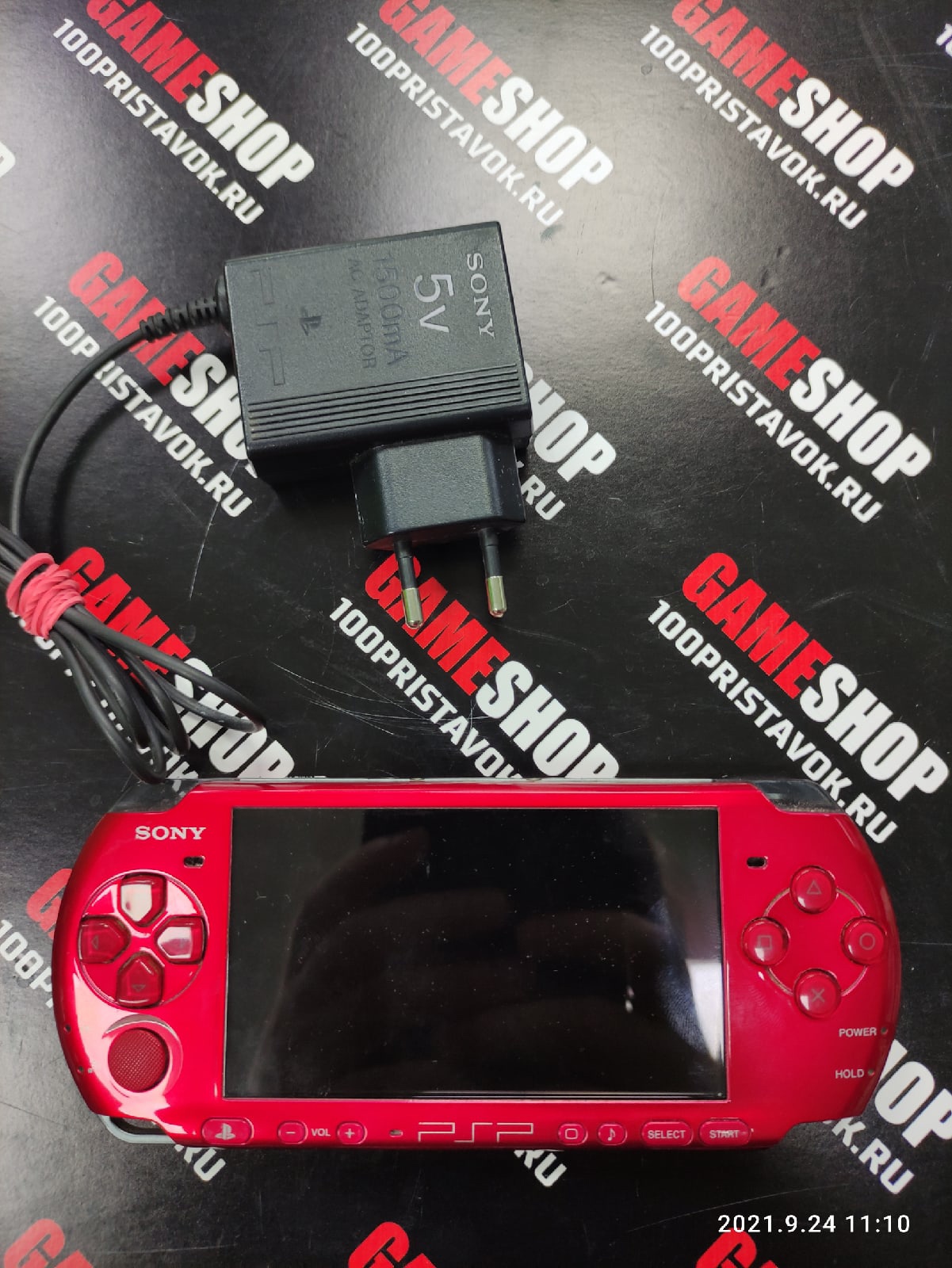 PSP Slim 3008 Red + 2GB[Б.У ПРИСТАВКИ]