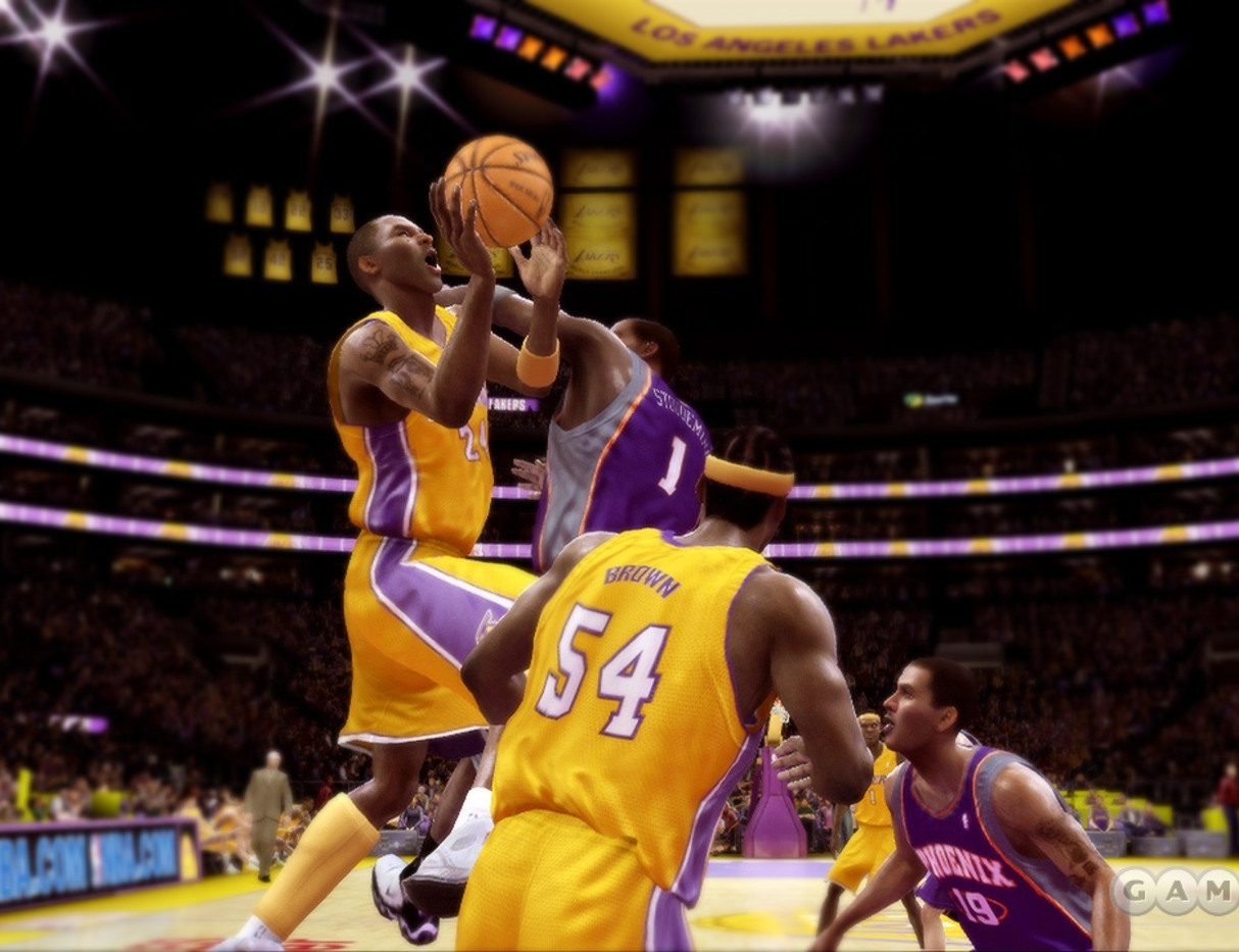 Nba live 10. КОБ Брайнт в игре НБА лайв. NBA Live 08 PC. NBA Live 09 all-Play (Wii). Игроки НБА лайф мобайл иконки.