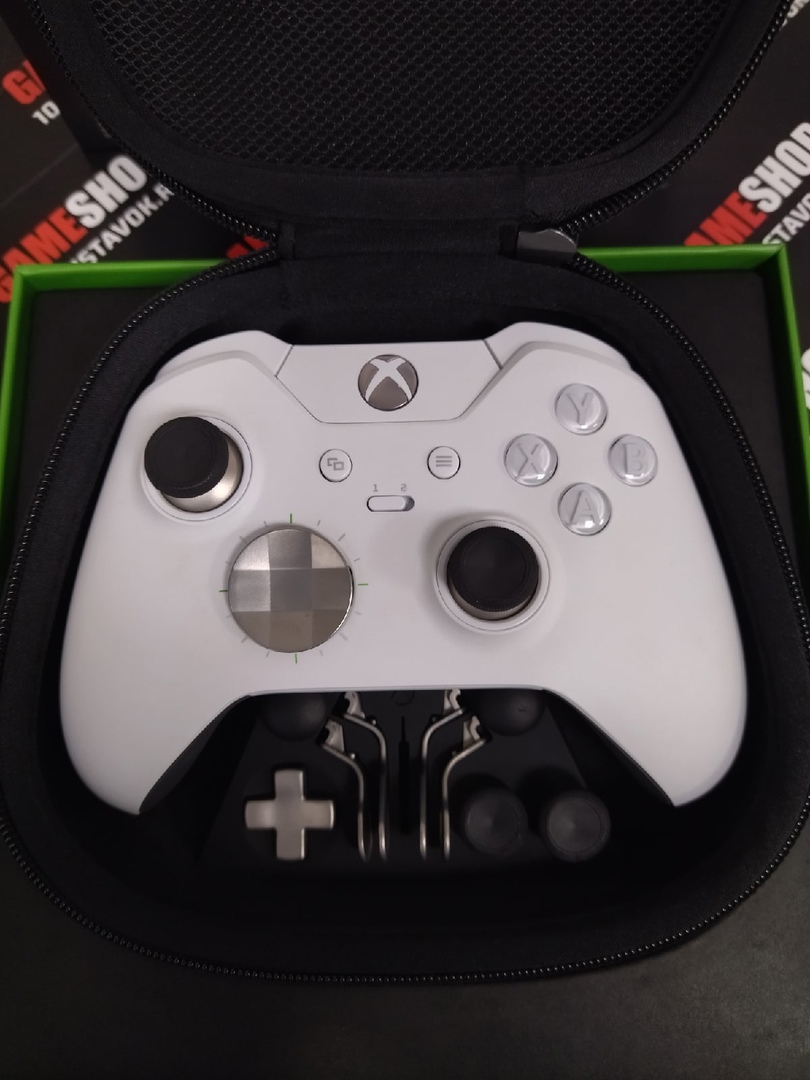 Купить xbox e. Xbox Elite Controller v2 белый. Геймпад Xbox v1 Elite. Джойстик Xbox Elite 2. Xbox Elite Controller 2 White.