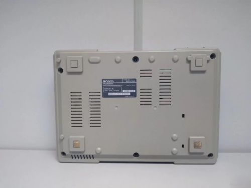 PlayStation 1 Fat SCPH-7000 (NTSC-J, 100В) + 3 игры (не читает диски) [Б.У ПРИСТАВКИ]
