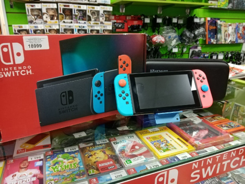 Nintendo Switch 32GB Neon/Blue (новая ревизия) + 128GB + чехол [Б.У ПРИСТАВКИ]