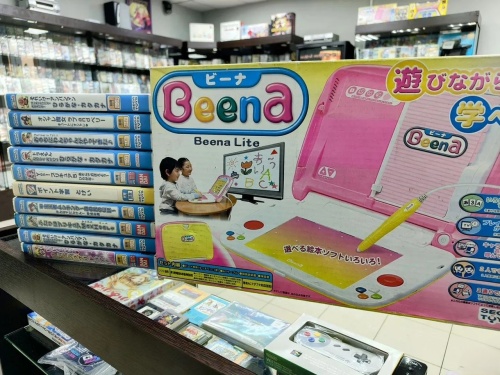SEGA Beena Lite (розовая) + 10 игр